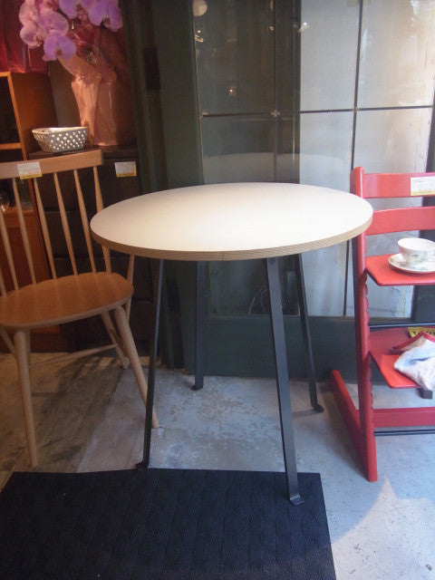 日本とイタリアが奇跡の融合！ 無印良品/MUJI ラウンドテーブル