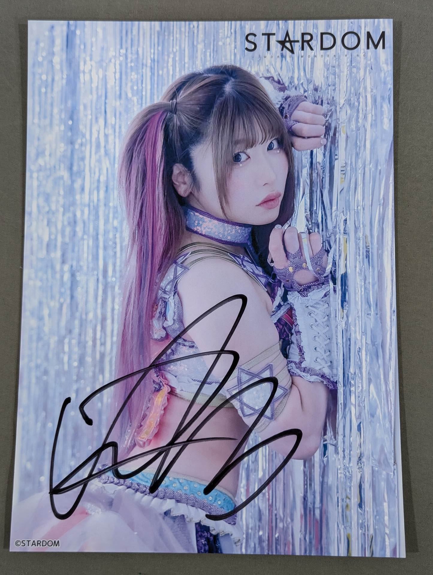 ア*2様 【スタジョ限定】中野たむ☆直筆サイン入りアクリルボード☆