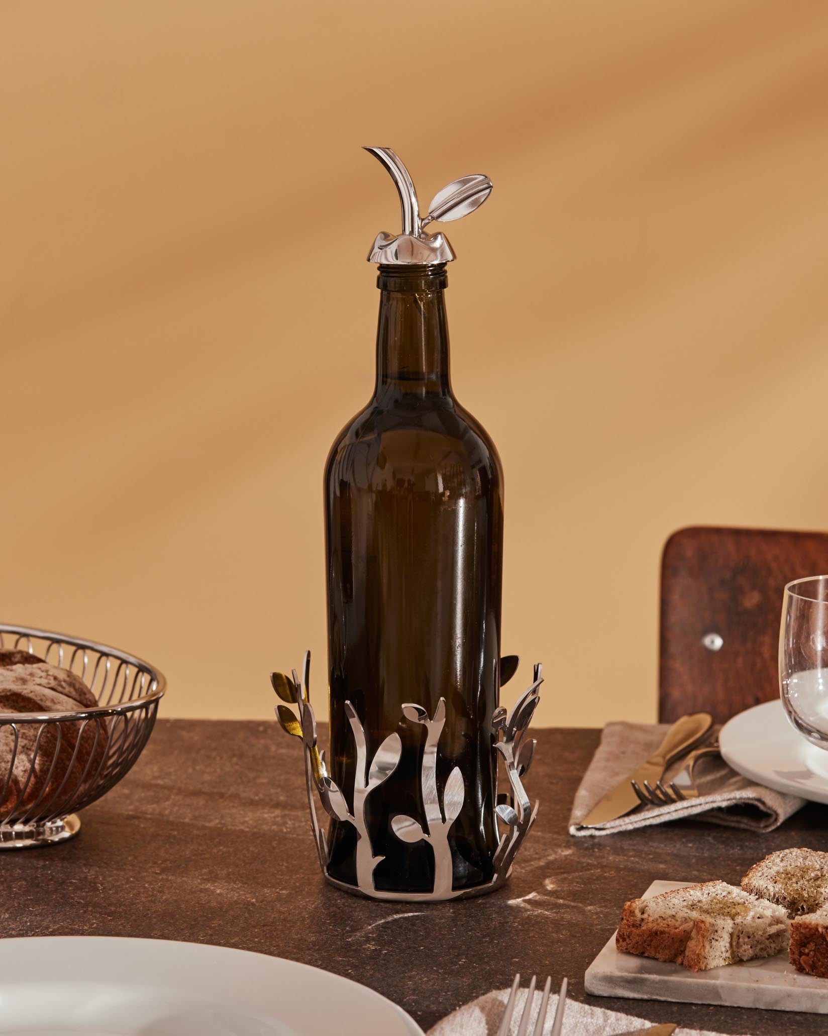 Fior d'olio: Pourer for olive oil bottle | Alessi