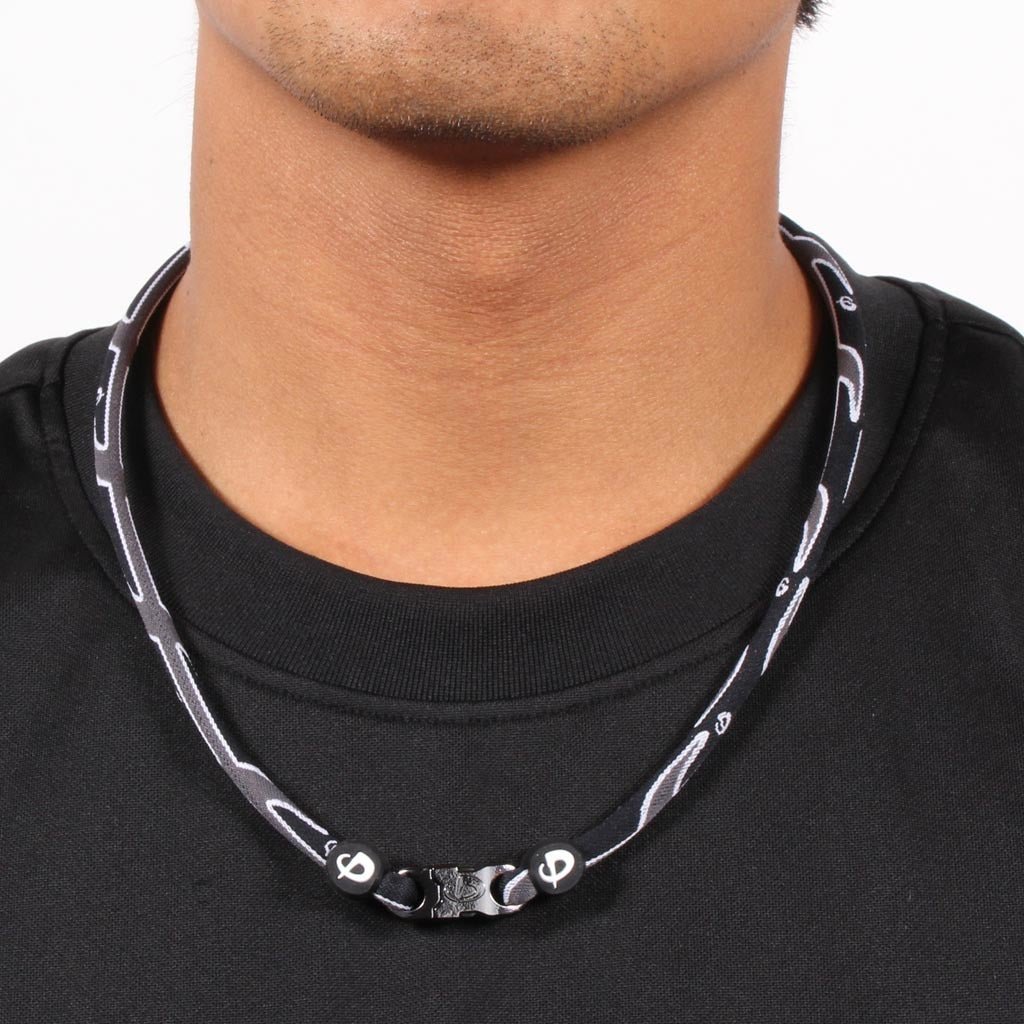 X30 RAZOR TITANIUM NECKLACE – Phiten