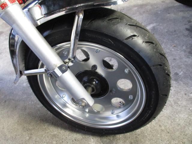 エイプ50 ホイール タイヤ交換（BURSTの作業実績 2022/12/25