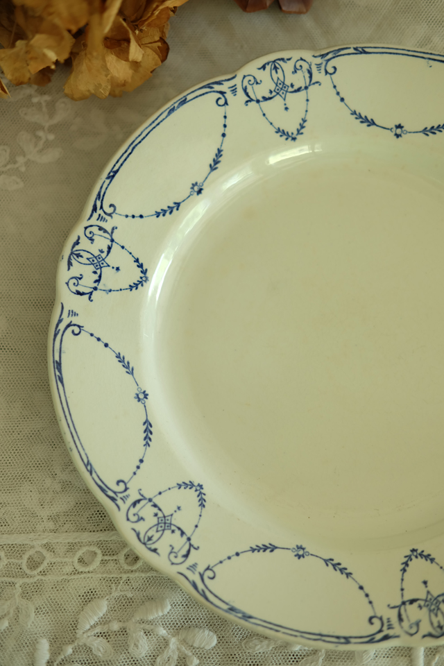 1枚の価格です。W57 フランス Brocante LUNEVILLE リュネヴィル