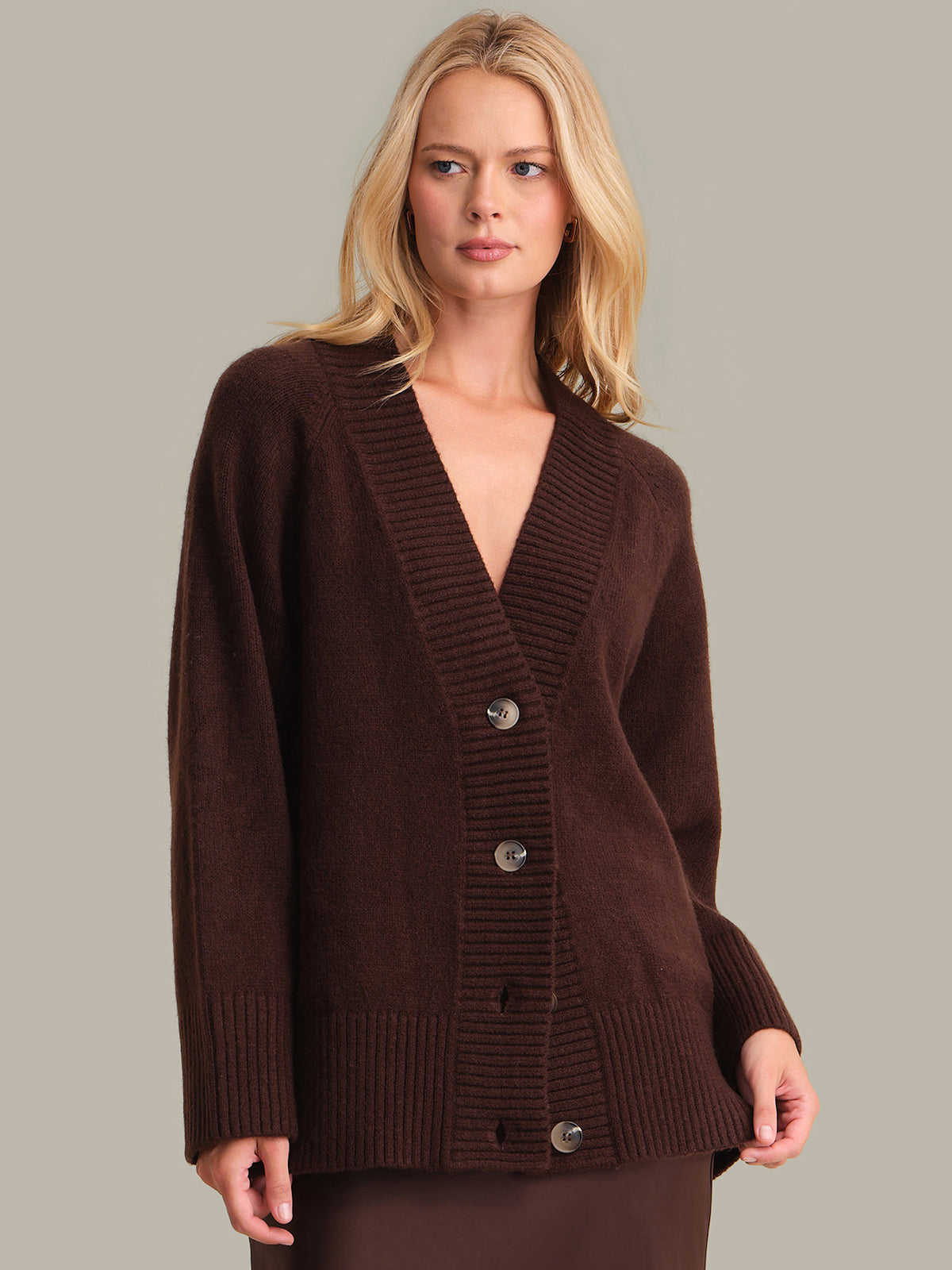 525 America Miller: Oversized Cozy Cardigan