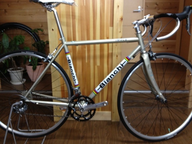 Bianchiビアンキ IMOLA入荷中‼ | Climb cycle sports
