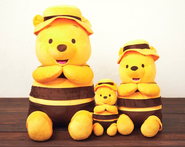 くまのプーさん』新グッズ、ディズニーストアに登場 “はちみつの世界