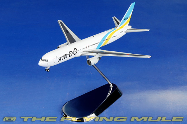 航空機・ヘリコプター AIR DO Boeing 767-300 1/400 Gemini 767-300 1