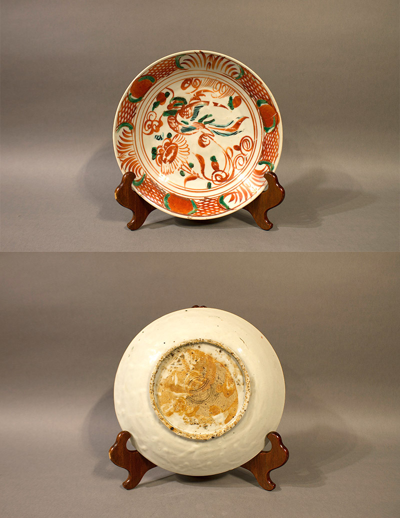 古美術 吉戸 - 中国 明時代 古赤絵皿 | 古美術品専門サイト fufufufu.com