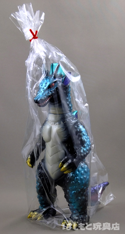 M1号／チタノザウルス（ブラック×メタリックグリーン） | 新潟の大人