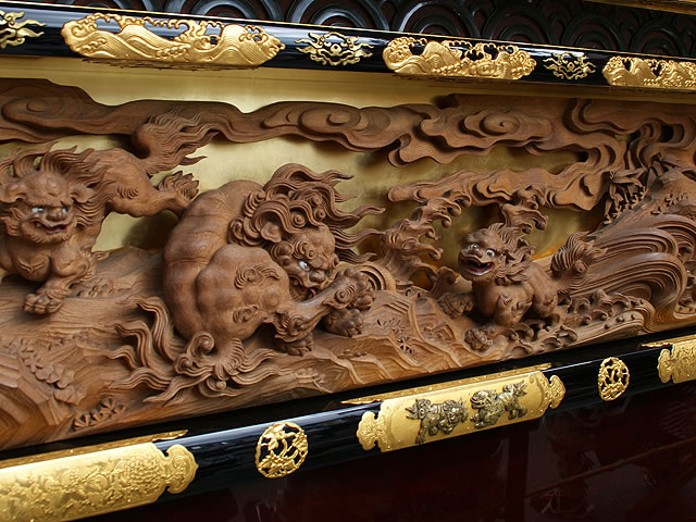 飛騨高山『櫻山八幡宮』 スマートフォン専用サイト|屋台を造った人たち