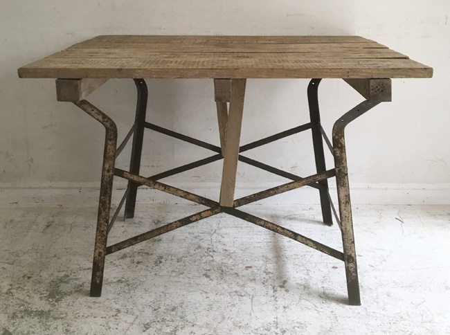 フランスヴィンテージインダストリアルテーブル (ta024-048)<Font