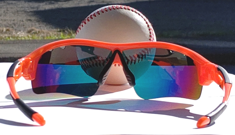 LUCIER オレンジレンズ サングラス ケース付き LUCIER オレンジレンズ