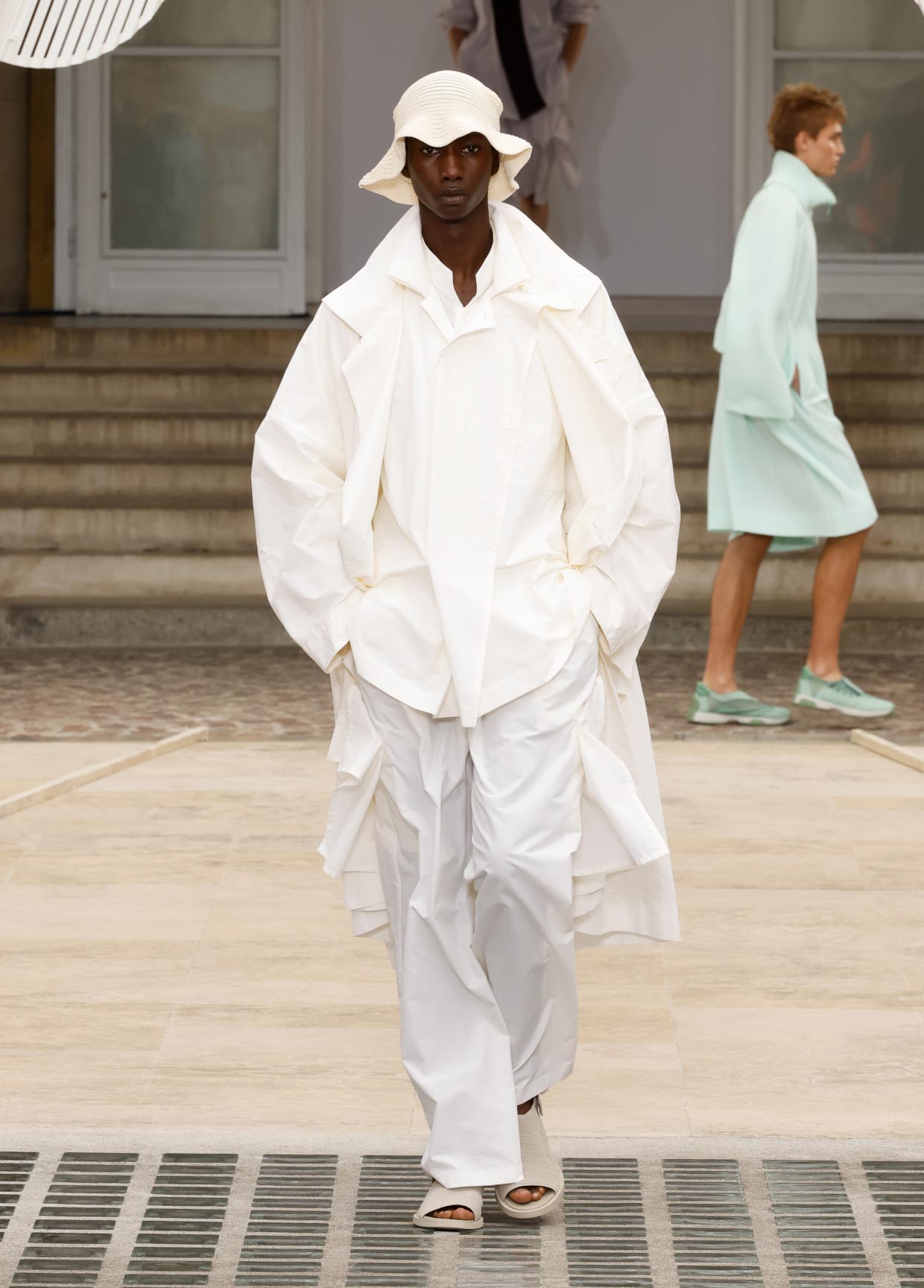 HOMME PLISSÉ ISSEY MIYAKE SPRING SUMMER 2025 コレクション 11