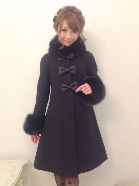 3つリボンバルドーコート - Coat | Line Up | ジーザスディアマンテ