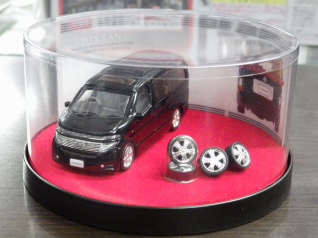 ミニカーショップグローバル - 1/64 ホットワークス 日産 エルグランド