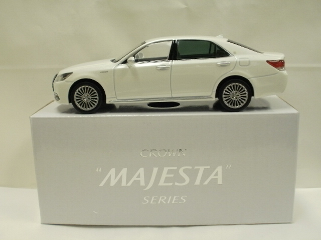 ミニカーショップグローバル - 1/30 ディーラー非売品 新型 トヨタ