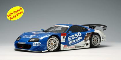 ホビーラジコン AUTOart 2005 SuperGT Esso Ultraflo Supra AUTOart