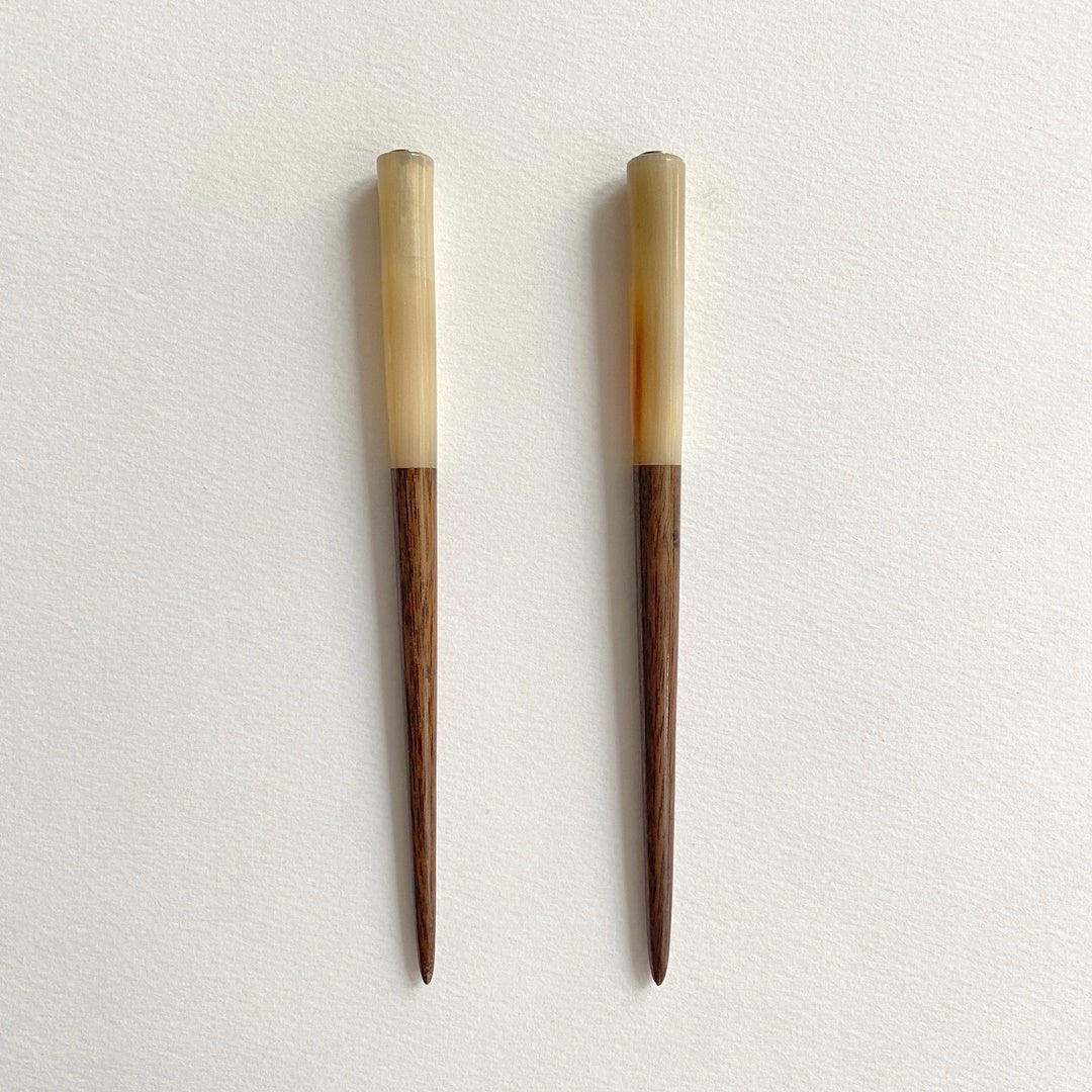 DAO HUY HOANG/カリグラフィーホルダー/Buffalo Horn＆Walnut Segment