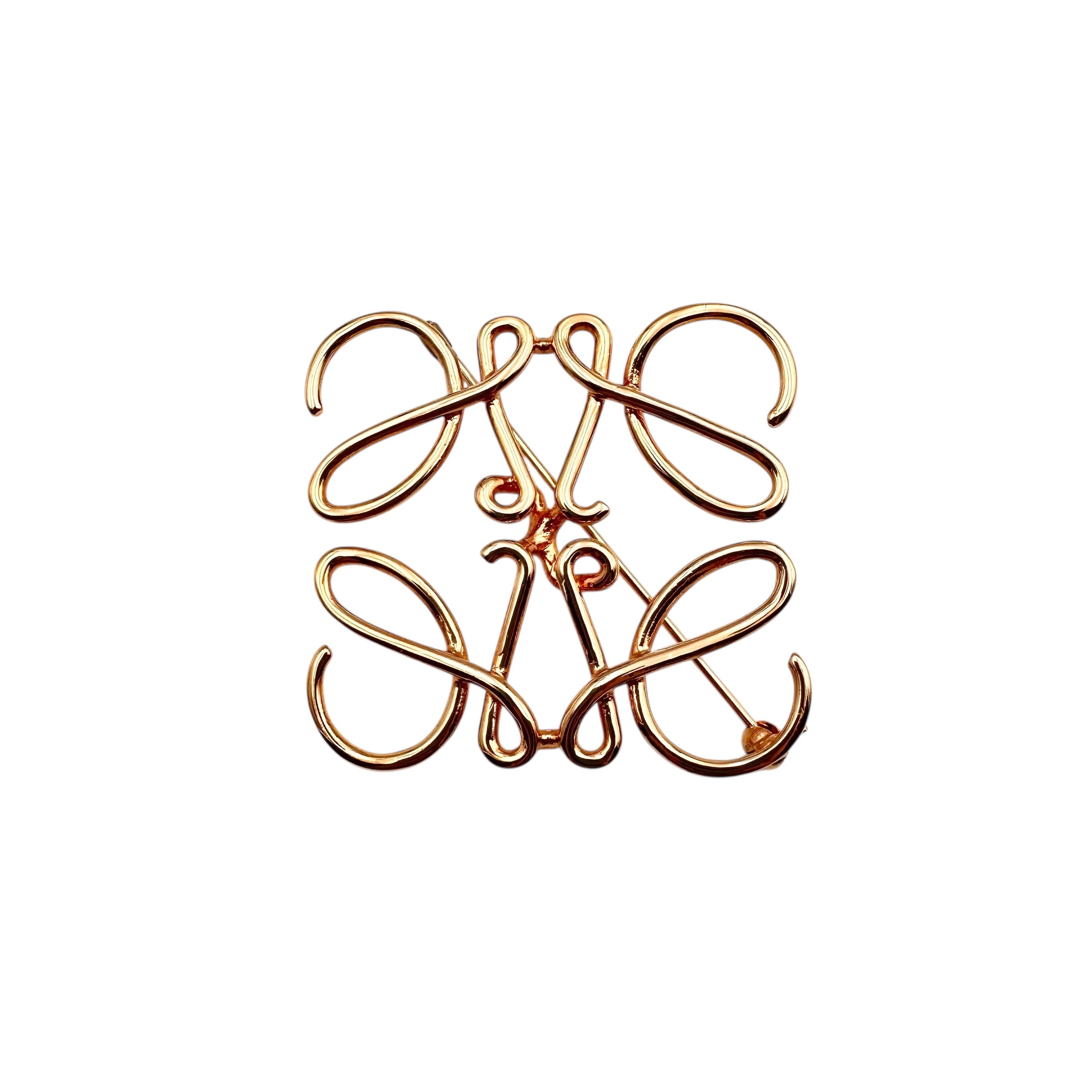 LOEWE ロエベ アナグラム ブローチ