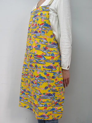 染紅型エプロン（黄） のお取り寄せは琉球本舗
