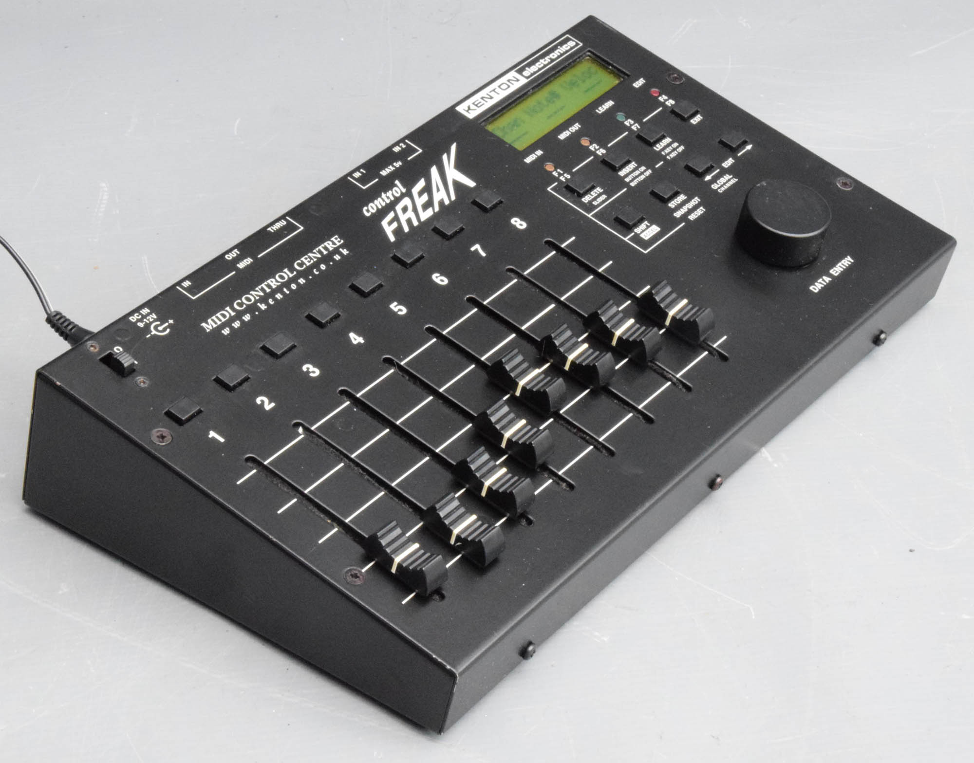 DTM・DAW KENTON Control Freak KENTON electronics control FREAK DTM