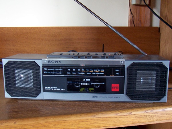 秘密基地のオーディオ部門（平成20年から～）大改革: 平成のラジカセ音