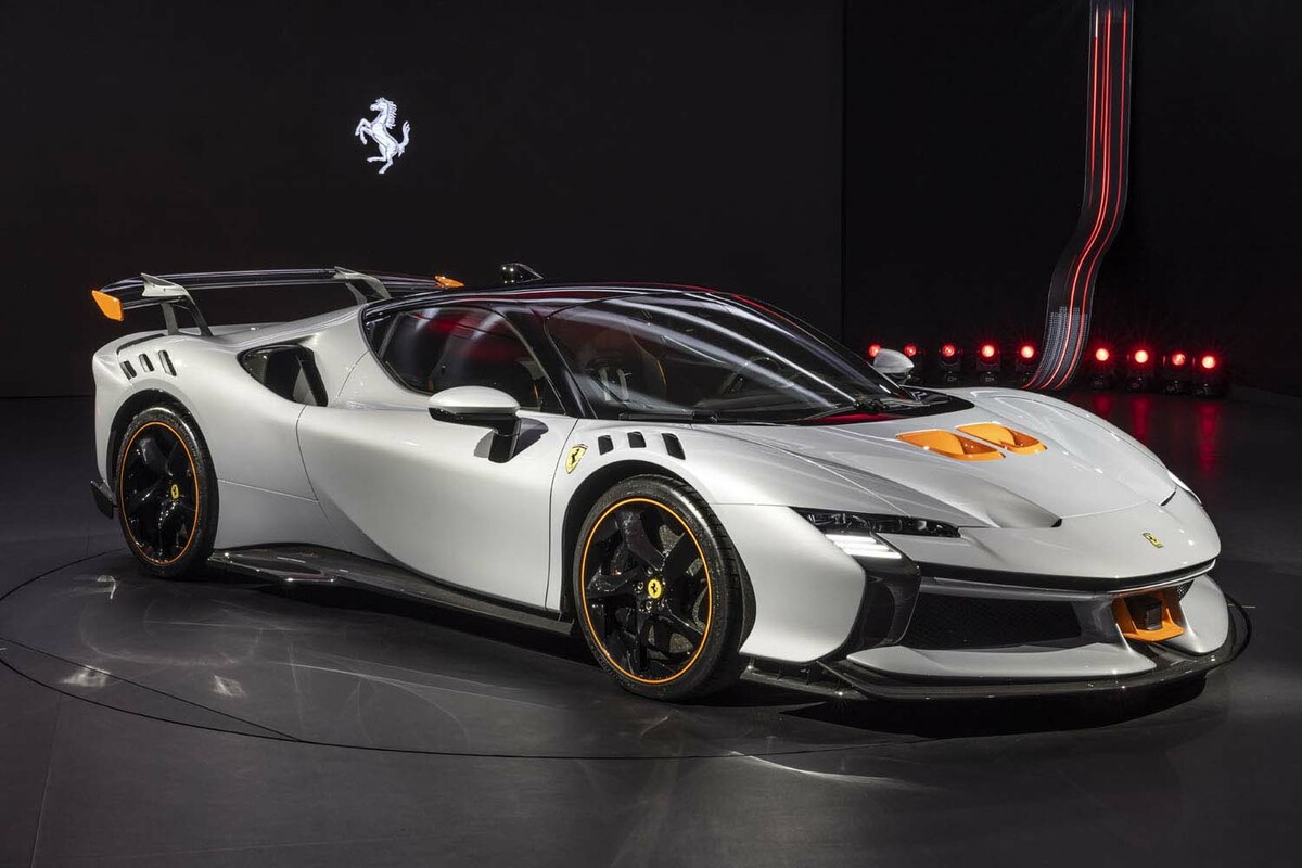 フェラーリの新たな高性能モデル「SF90 XXストラダーレ」「SF90 XX