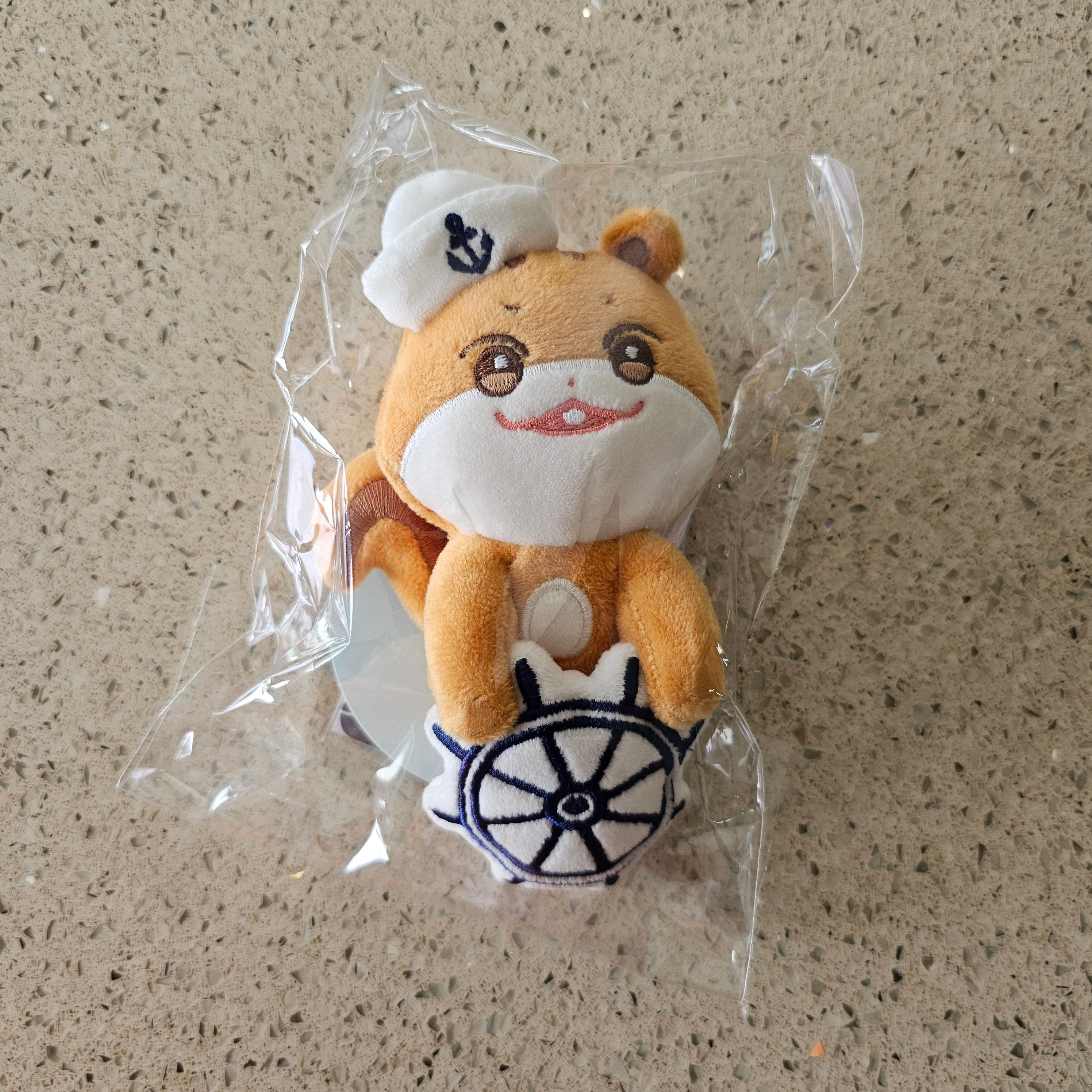 ATEEZ ANITEEZ IN ILLUSION MERCH - MONITOR DOLL (HONGJOONG