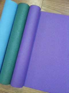 アイアンガーヨガ 特製マット | ヨガ・プロップスのショッピングサイト