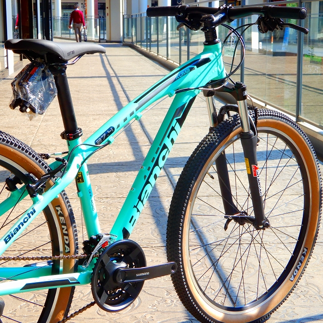 再入荷】人気のBIANCHI MTB KUMA27.4再入荷しております。 | 入間で