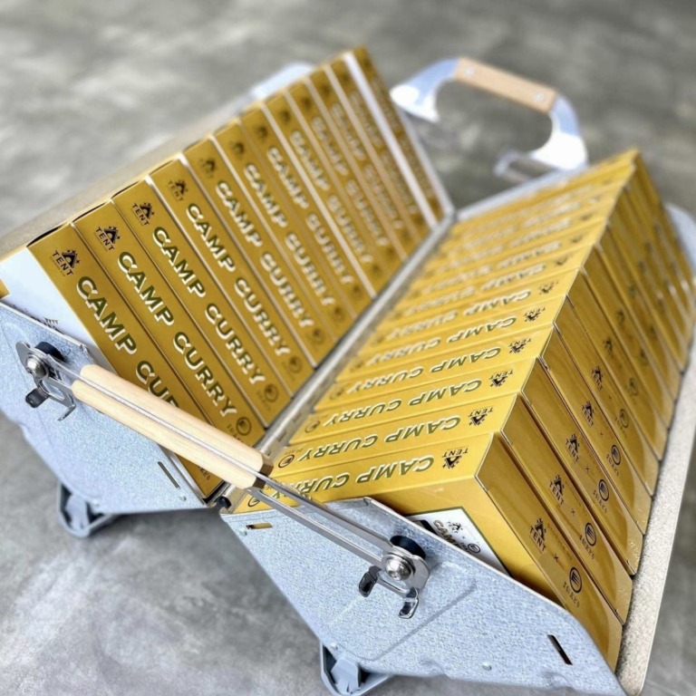 シェルフコンテナの収納方法、シンデレラフィットする便利道具も紹介