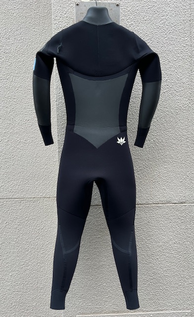 4Rule kamakura / AXXE CLASSIC レディースMLサイズ セミドライ新作