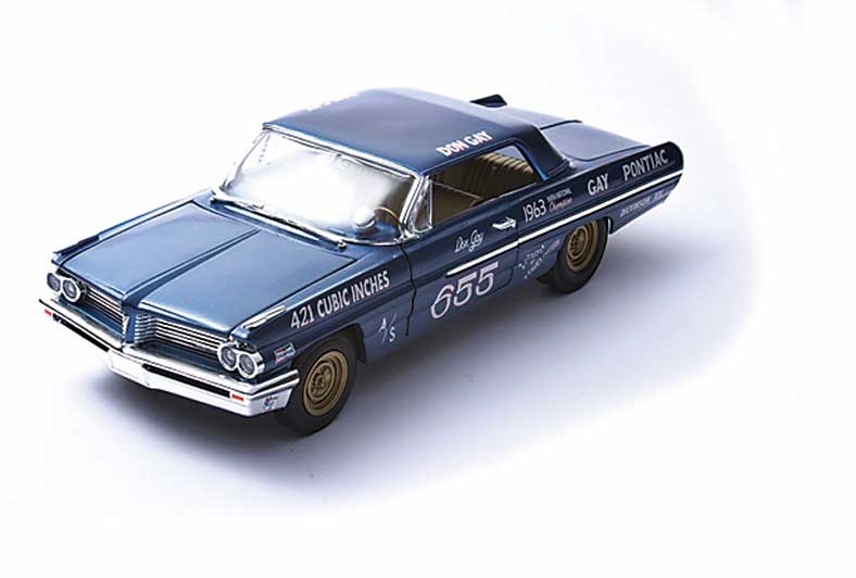 世田谷ベースミニカー5台セット所さんストラップ付き 世田谷ベース