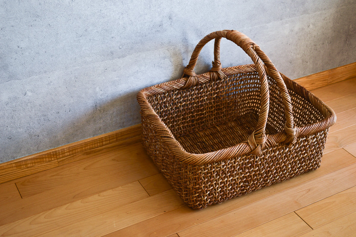 お取り置き 中古天然素材 アケビの長方形大/中バスケット二個組 お