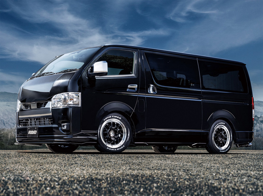 ハイエース A・LAP-07X 17インチホイール＆タイヤセットを販売