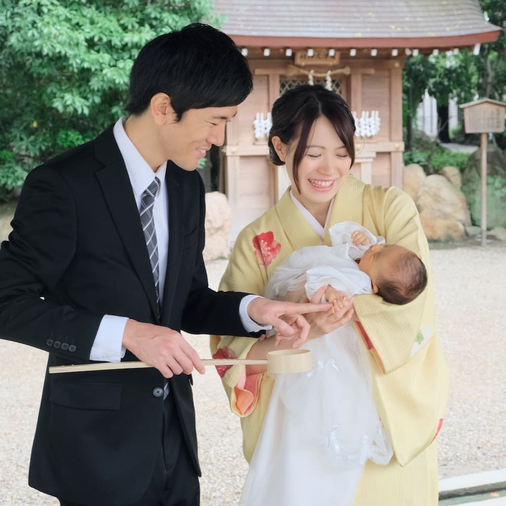 上新田天神でお宮参りの写真撮影｜豊中市でお食い初め