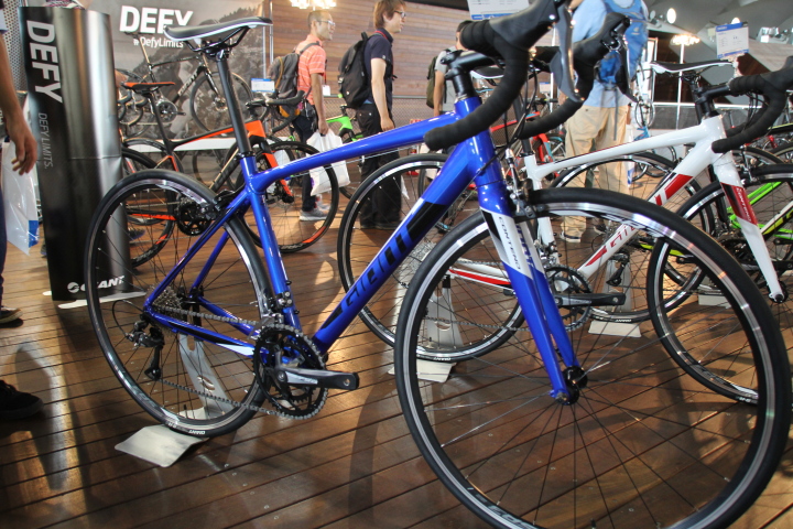 ジャイアント(GIANT) CONTEND2(コンテンド2) 2018年モデル 当店販売