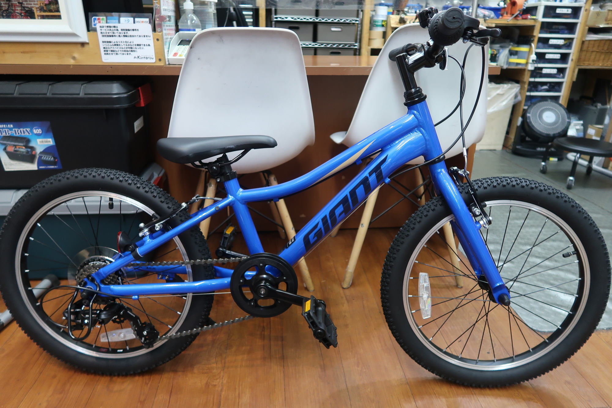 送料無料】レトロ ROAOAGE く昭和のサイクリング車 27インチ 5×3速