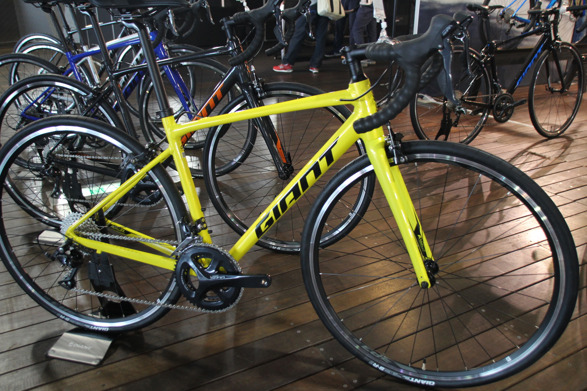 ジャイアント(GIANT)CONTEND1(コンテンド1) 2020年モデル 当店販売価格