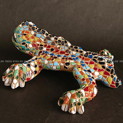 グエル公園 ドラゴン トカゲ モザイク オブジェ ガウディ バルセロナ