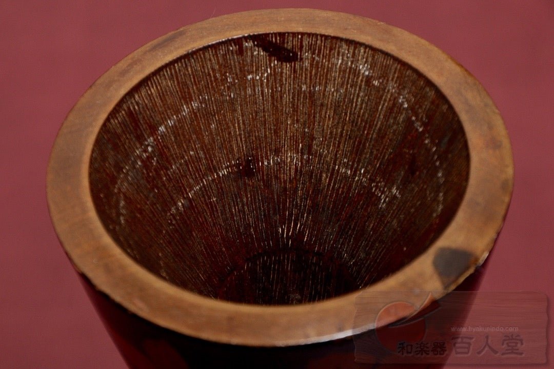 和楽器 小鼓の懐の深い胴 和楽器 小鼓の懐の深い胴