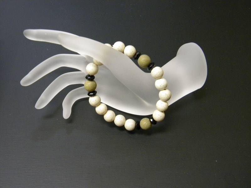 37番 10mm玉ブレスレット（玉川産北投石、台湾産北投石、オニキス） 北