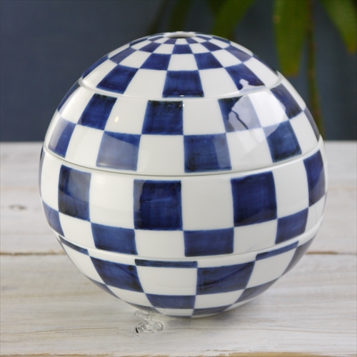 有田焼/李荘窯/珠型三段重/市松文/Φ16 X H15.5cm - テーブルライフストア