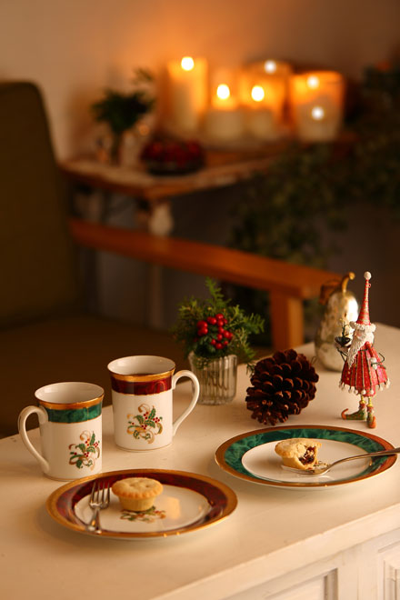 特集 限定コレクション「ホリデーマグ＆プレート」 | ノリタケ食器公式