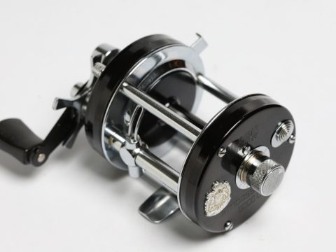 6000C – Tackle Shop Sunnyday