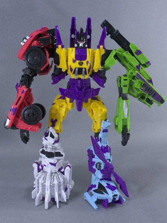 トランスフォーマー GENERATIONS G2ブルーティカス その6 ブルーティカ