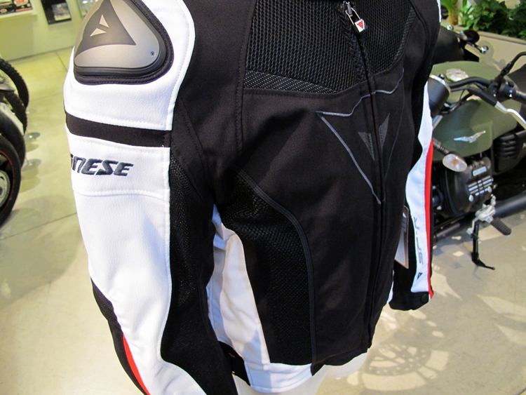 SUPER SPEED TEX のご紹介｜新着情報｜MVアグスタ(MV AGUSTA