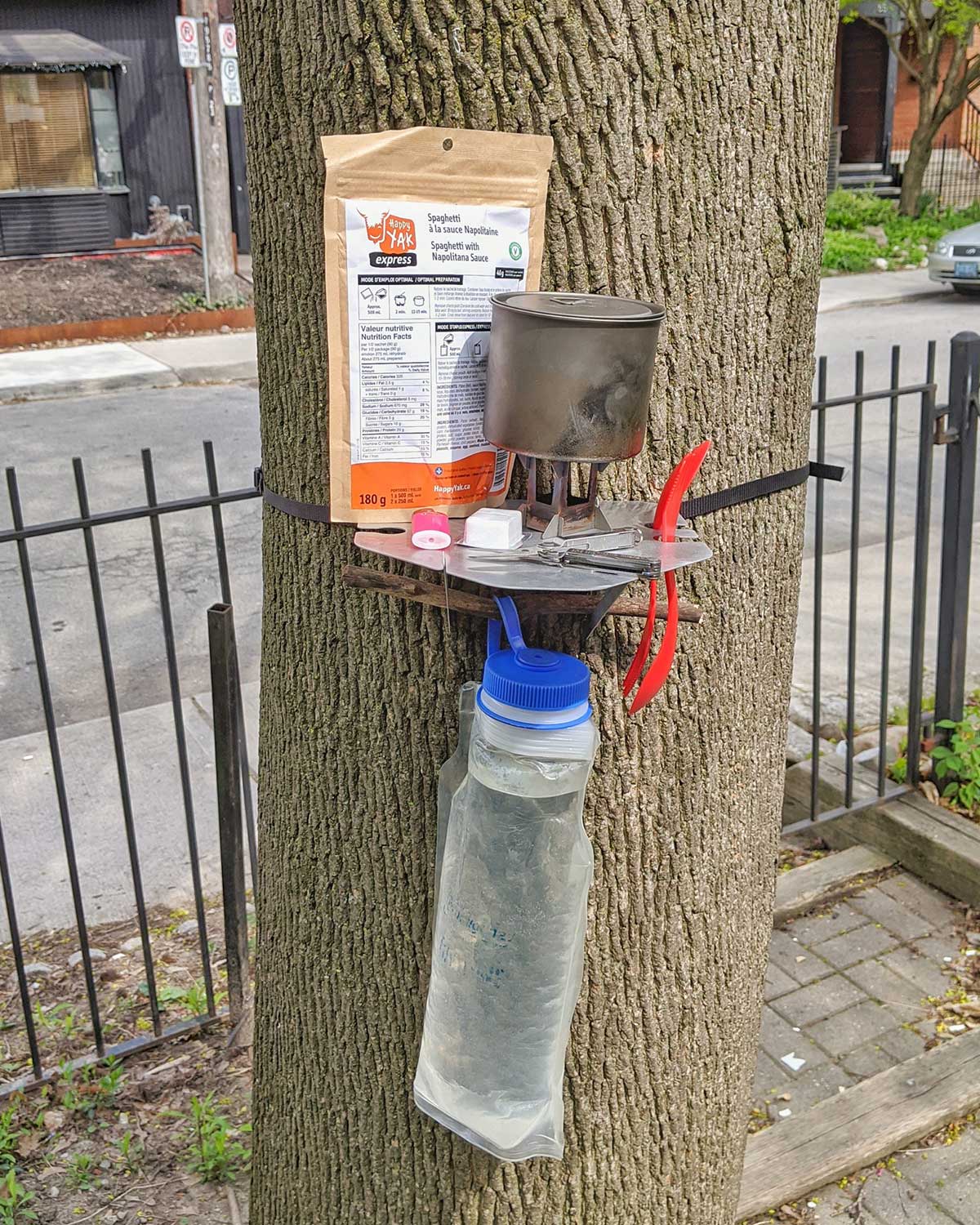 SULUK46 Orkso Tree Table｜わずか88gで耐荷重2.5kg、利便性と汎用性に