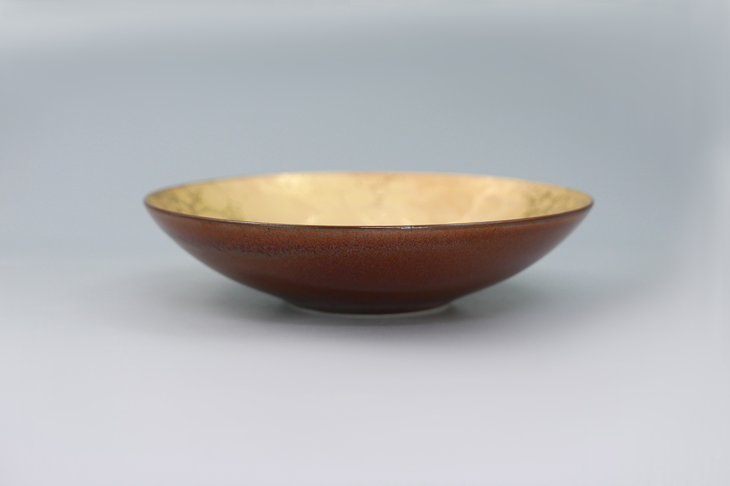 内泡金彩6寸浅鉢 - 【公式】田代陶器店 TASHIRO TOUKITEN オンライン