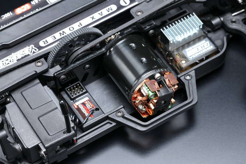 ルーキースピード RS2.0 組み立てシャーシキット - ラジコンカー・RC