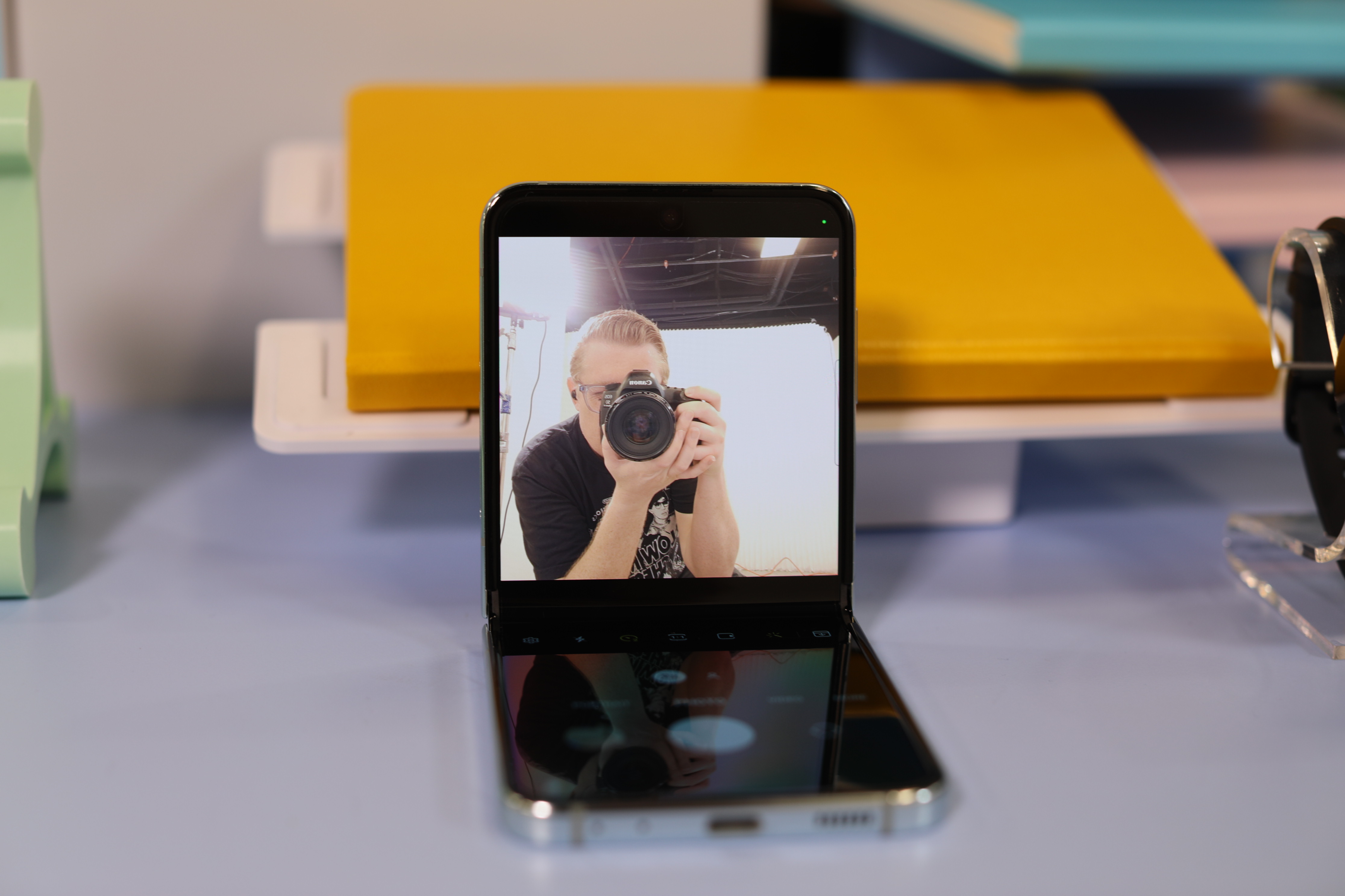 Samsung's Galaxy Z Flip 5 finally fixes the foldable's biggest